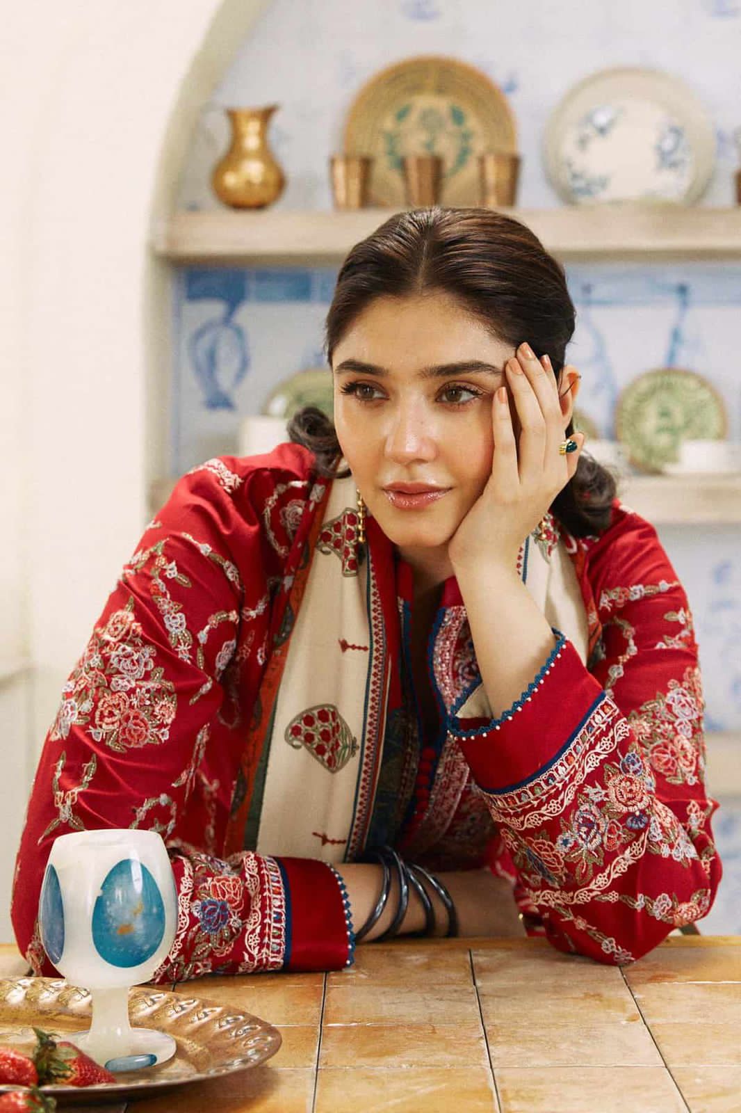 Coco by Zara Shahjahan Winter Collection 2025/26 – 3PC Luxury Dhanak Embroidered Suit Worn by Dur-e-Fishan Saleem